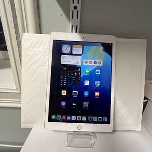 iPad (2019) 7th gen 10.2" 32GB Wi-Fi – 6 mån garanti